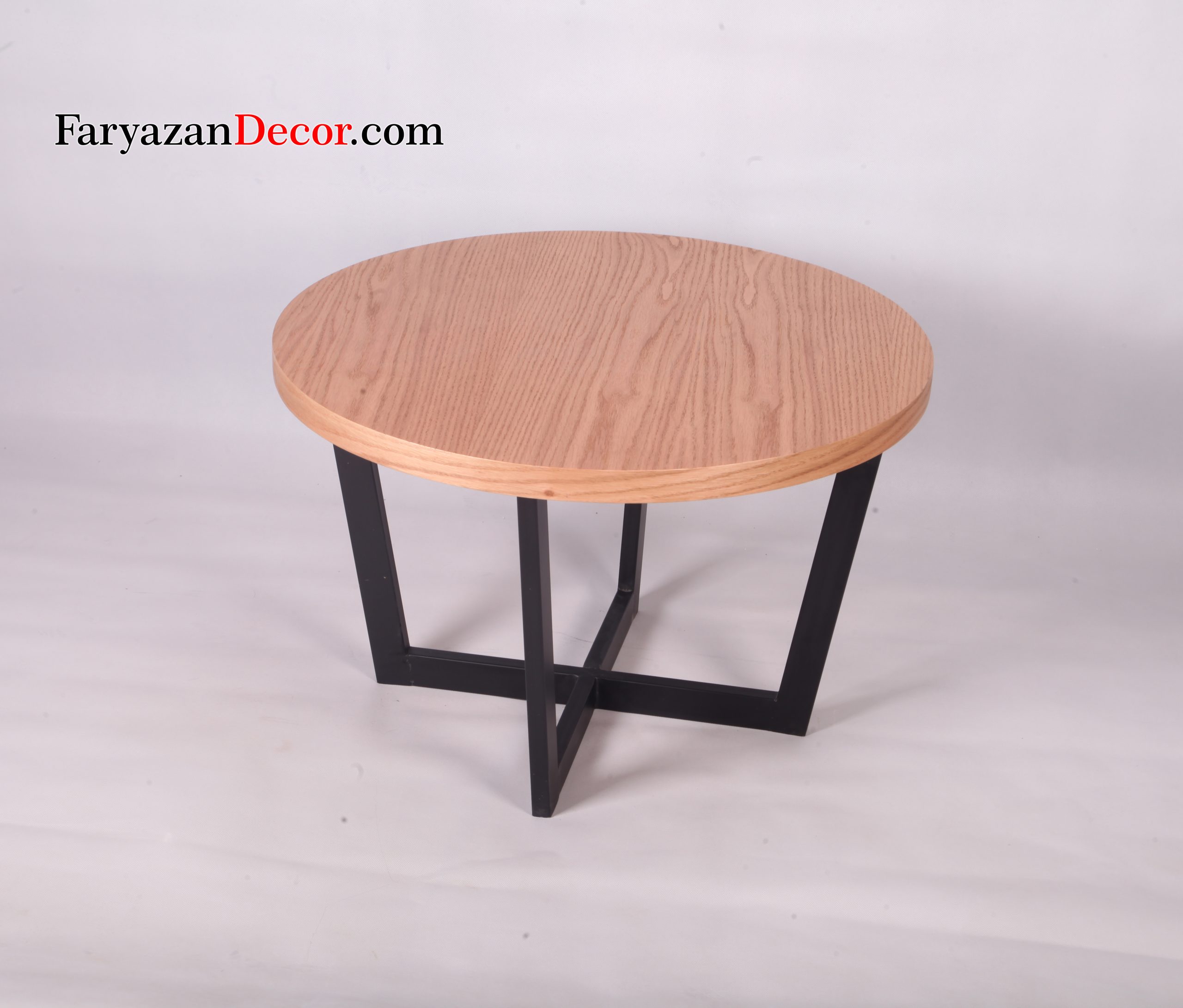 میز جلو مبلی گرد فریازان دکور مدل FM55 4 IMG 4576 scaled
